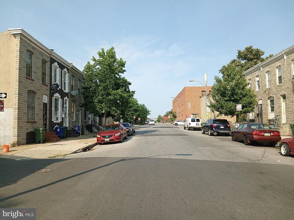 2nd image of 2213 Ashton St