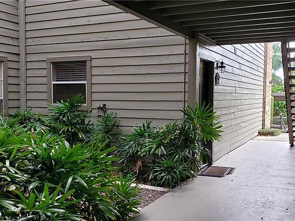 3rd image of 2500 Winding Creek Blvd APT D103