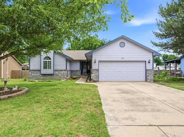 130 S Champion St, Haysville, KS 67060