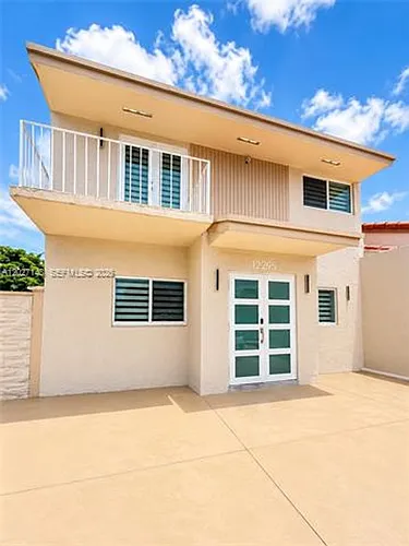12295 SW 10th Ter Photo 1