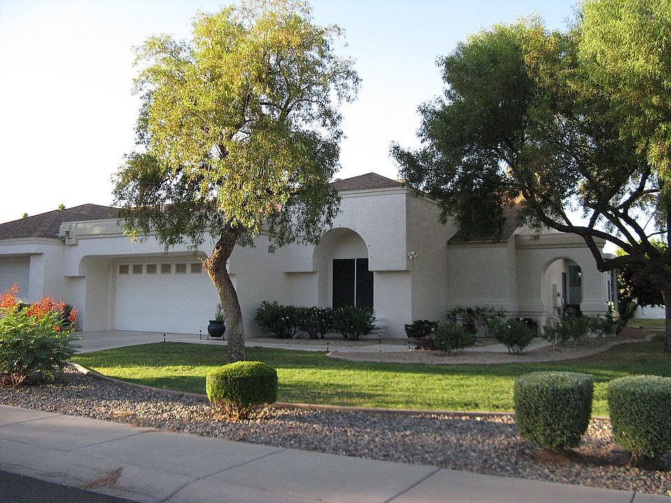 1st image of 14110 W Yosemite Dr