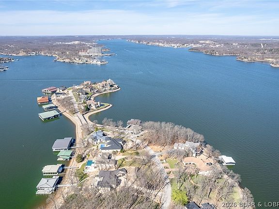 2nd image of 301 Turn Bridge Ln