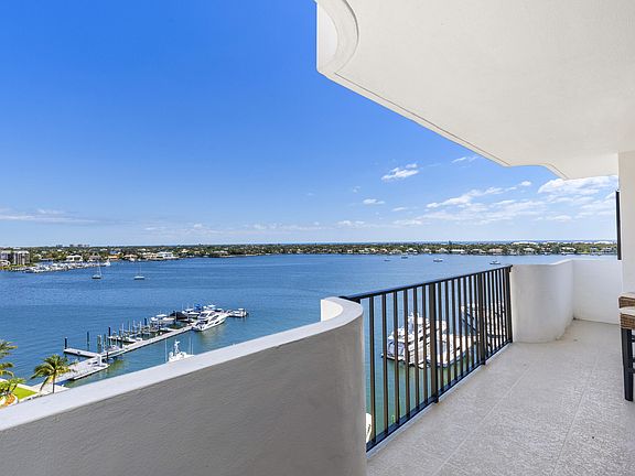 2nd image of 1208 MARINE Way #901