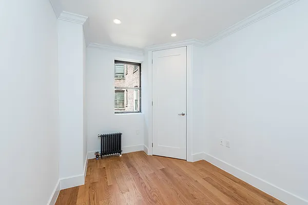 Rented by Nooklyn NYC LLC | media 21