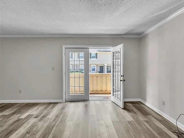 6900 Roswell Rd #10Q — Photo 5