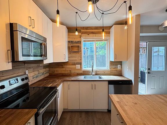 2nd image of 7831-7837 SW 34th Ave #7835