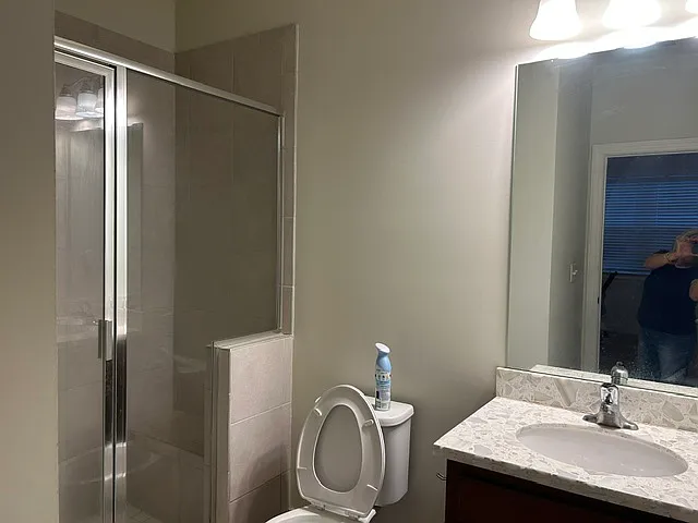 2334 Medlock Ln — Photo 8