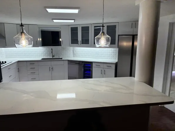 299 Pavonia Avenue image 14 of 43