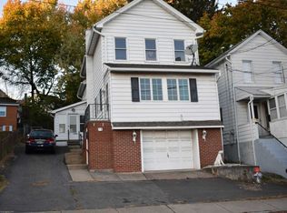 28 Spring St, Wilkes Barre, PA 18702
