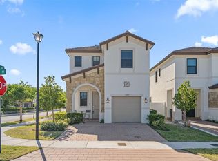 3508 W 108th St, Hialeah, FL 33018