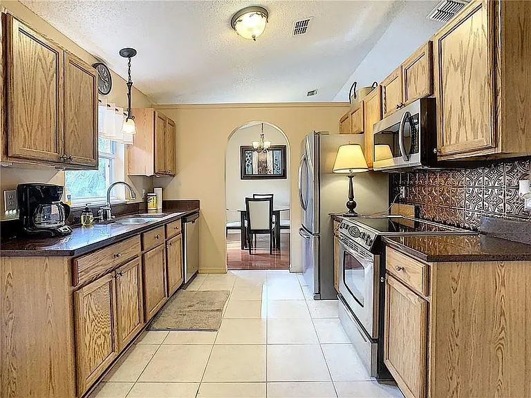 513 Bent Oak Loop — Photo 4