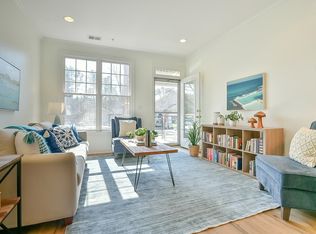 703 Copperline Dr UNIT 207, Chapel Hill, NC 27516