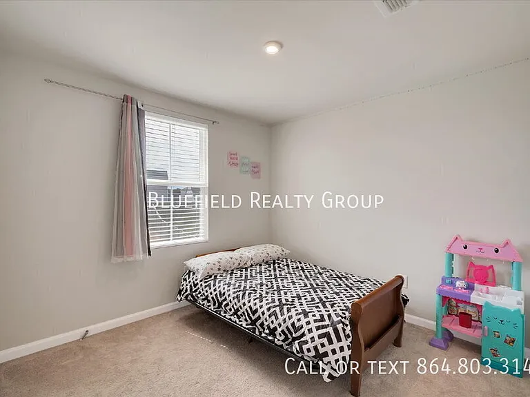 653 McCormick Ln — Photo 18