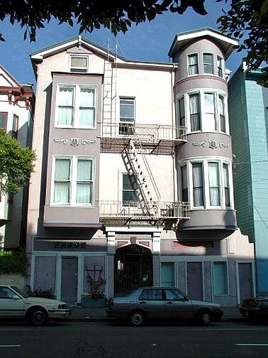 1st image of 708 Oak St APT 7