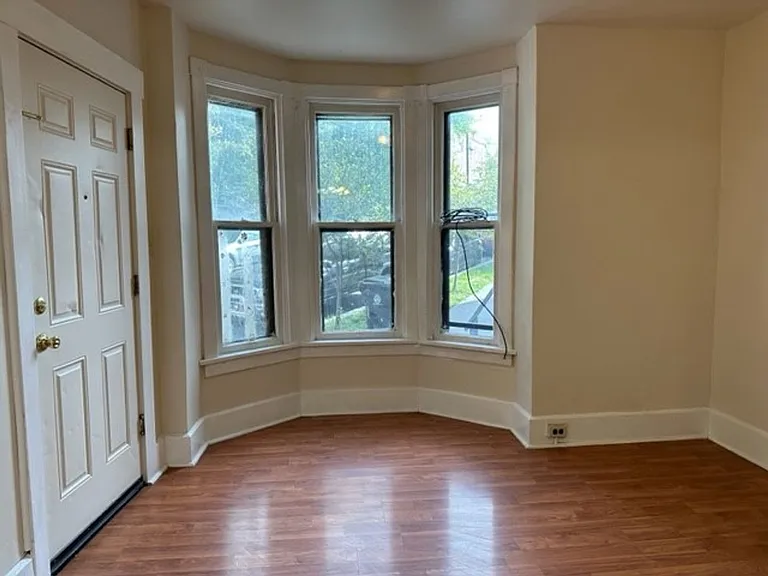 1133 Derry St #2 — Photo 3