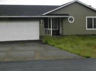 1909 NW Cockleshell St, Waldport, OR