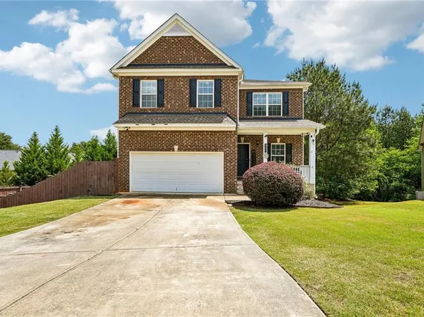 961 High Tide Trl, Loganville, GA 30052