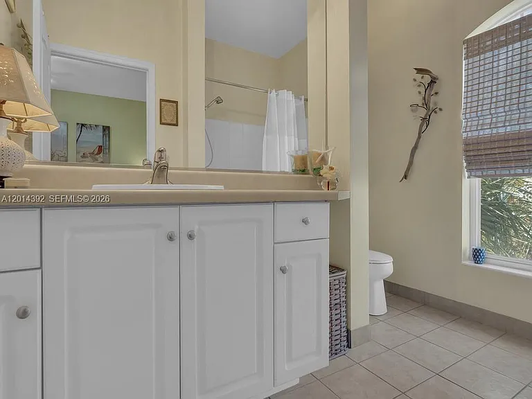 5035 Fairways Cir #305 — Photo 9