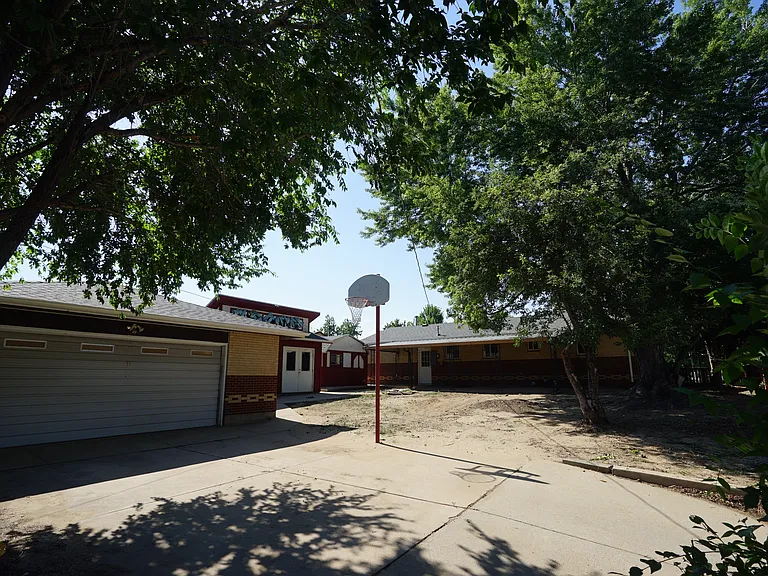 301 Berwick Ave — Photo 3