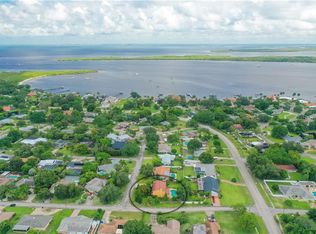 1805 76th St NW, Bradenton, FL 34209