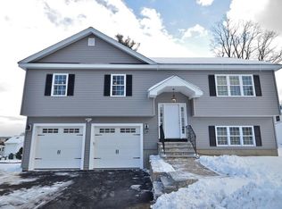 34 Carpenter Ave, Worcester, MA 01605