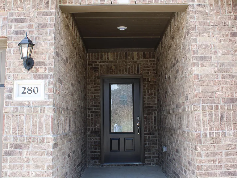 280 Moonstone Way — Photo 2