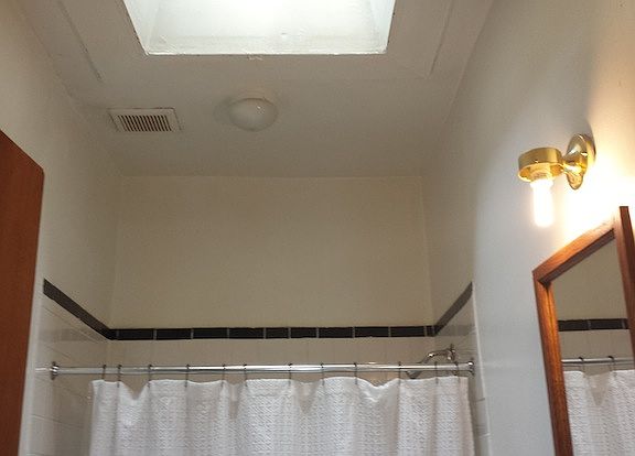 5th image of 237 Lenox Ave APT 11