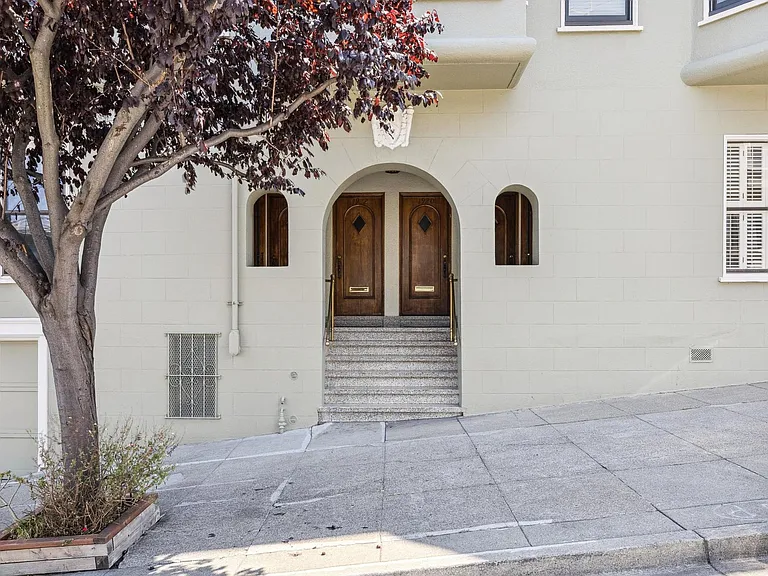 1916 Mason St — Photo 23