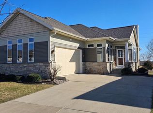 440 Grandview Drive, Waunakee, WI