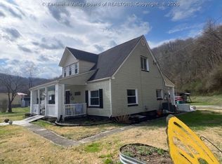 3554 Campbells Creek Dr, Charleston, WV 25306