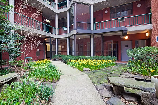 Sold by Douglas Elliman | media 37