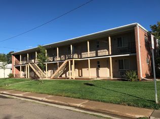 901 N Jasmine St, Denver, CO 80220