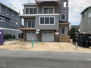 38 N 13th St, Beach Haven, NJ 08008