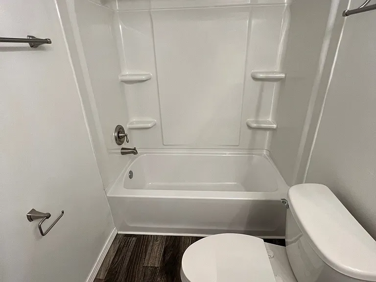 9 Evergreen Rd #3A — Photo 1