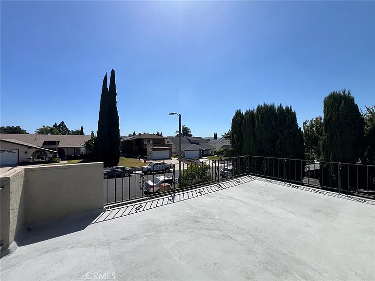25281 Parthenon Ave — Photo 24