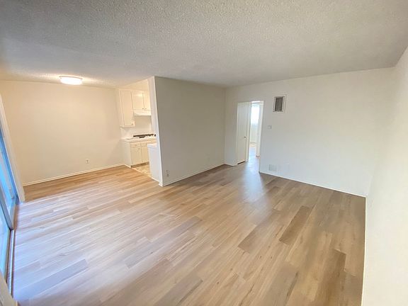2nd image of 3734 Delmas Ter APT 2