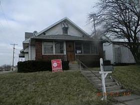 1st image of 328 W Memorial Dr