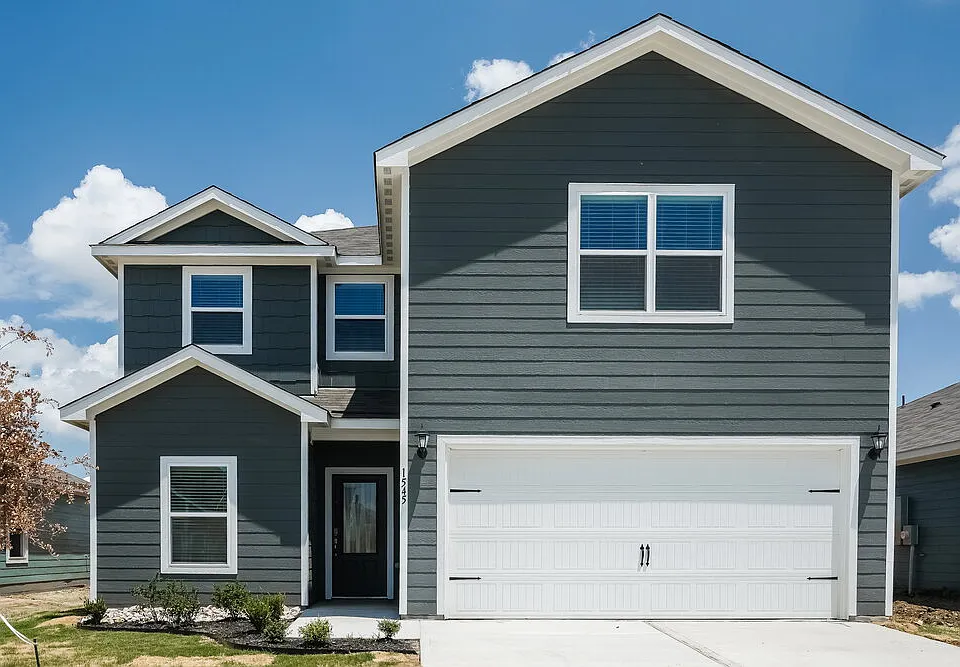 1545 Harvester Dr