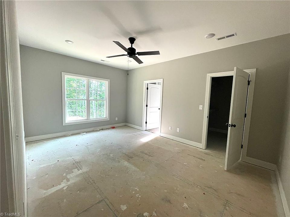 1203 Plantation Village Dr Clemmons, NC, 27012 Apartments for Rent