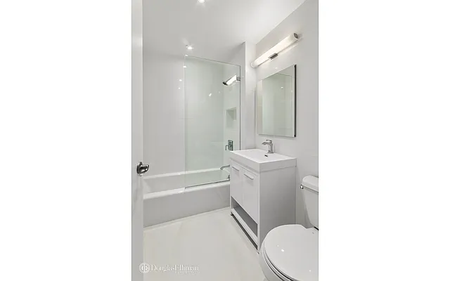 Rented by Douglas Elliman | media 10