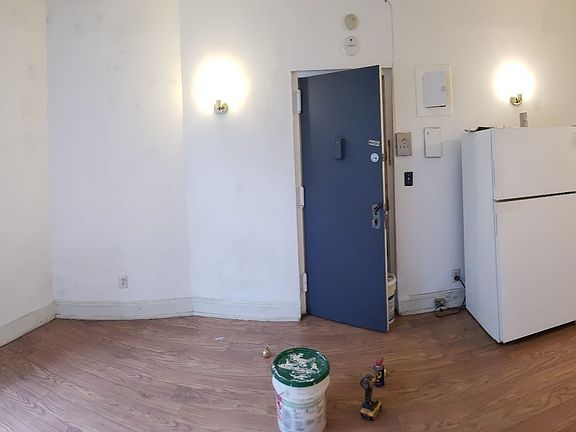 4th image of 1249 Dean St APT 1A