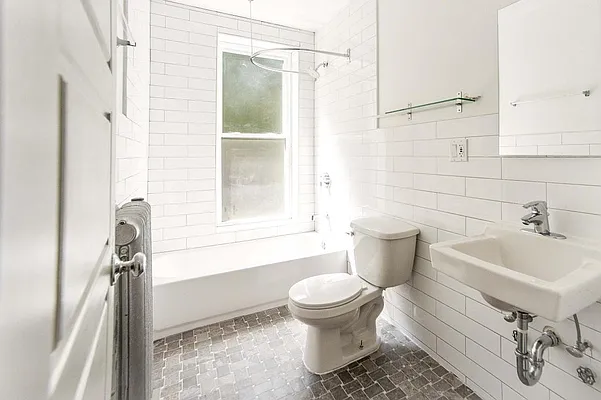 Rented by Corcoran | media 14