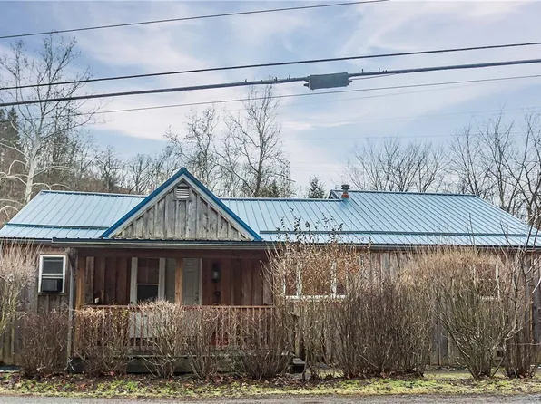 110 Garretts Run Rd, Kittanning, PA 16201