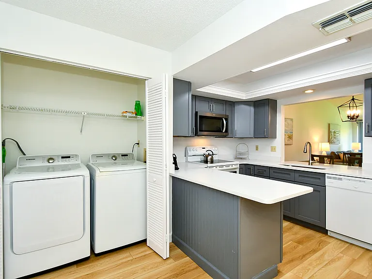 3672 Yellow Pine Ct — Photo 11