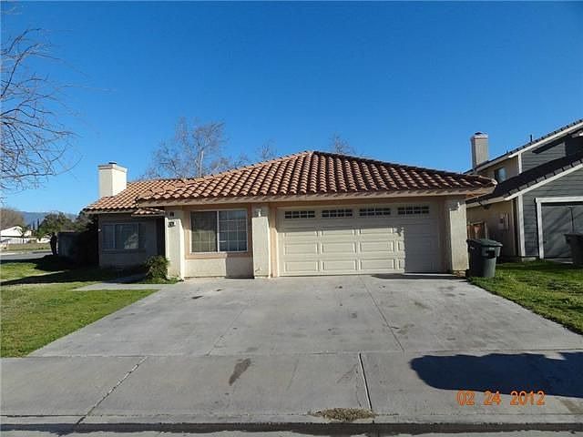 2nd image of 829 Horizon Ct