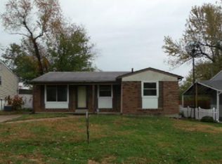 10214 Castle Dr, Saint Louis, MO 63136