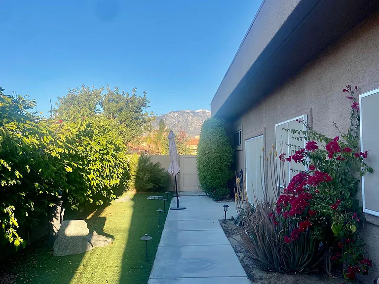 Side yard stays green all year !