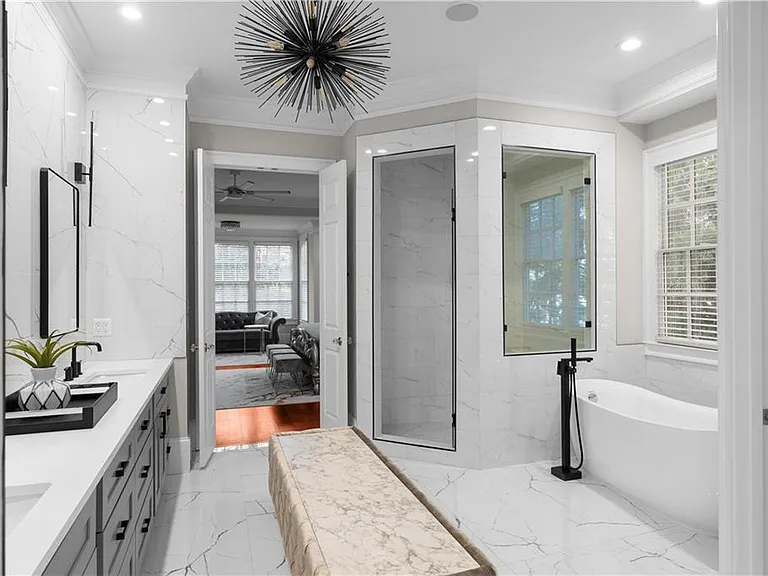 980 Fenimore Cir — Photo 30