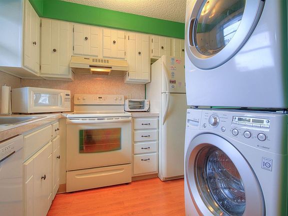 4th image of 3900 Pleasure Ave APT 206