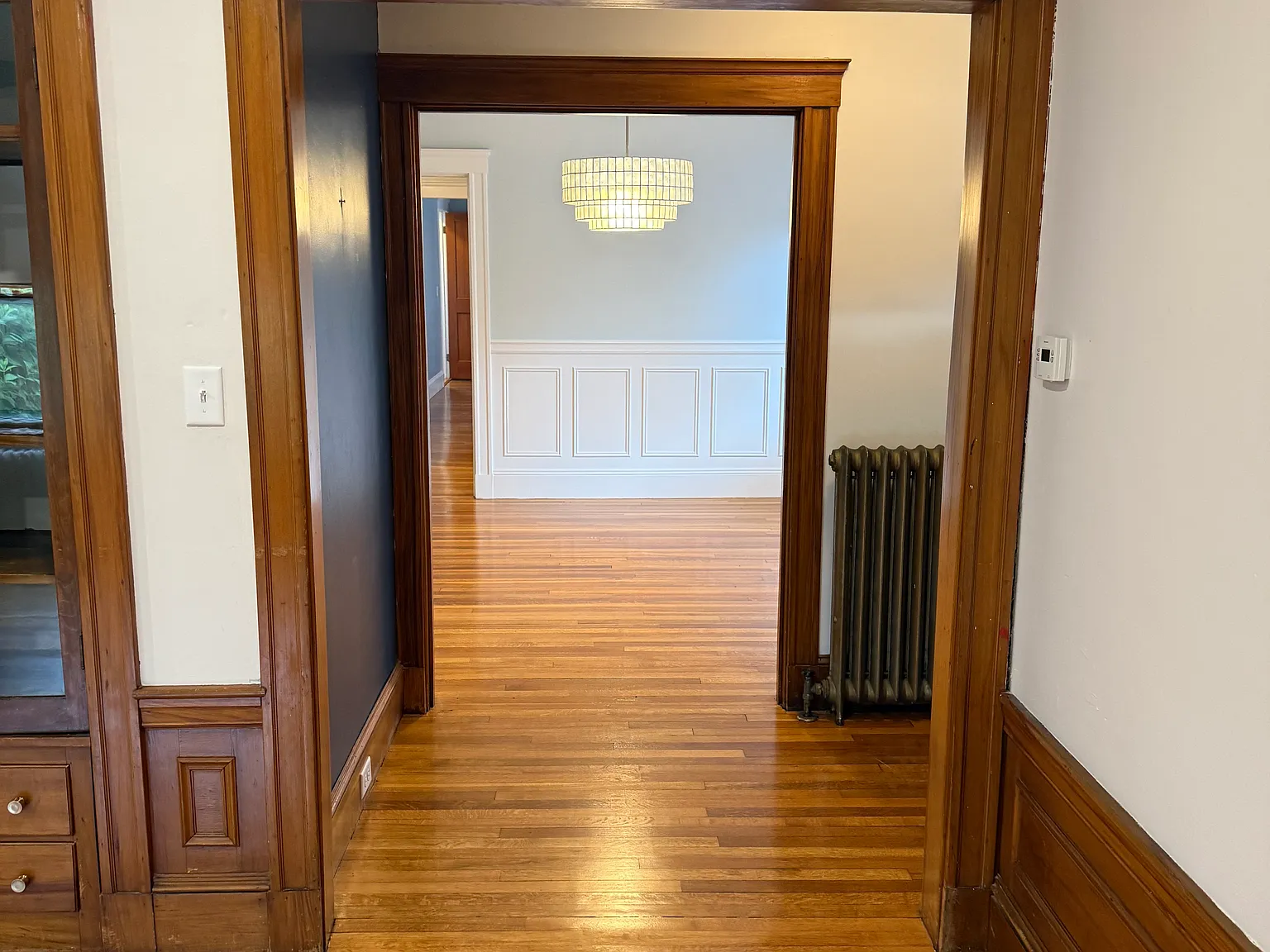2 bed, 1.5 bath, 1300 sqft, $3,500 — Photo 2